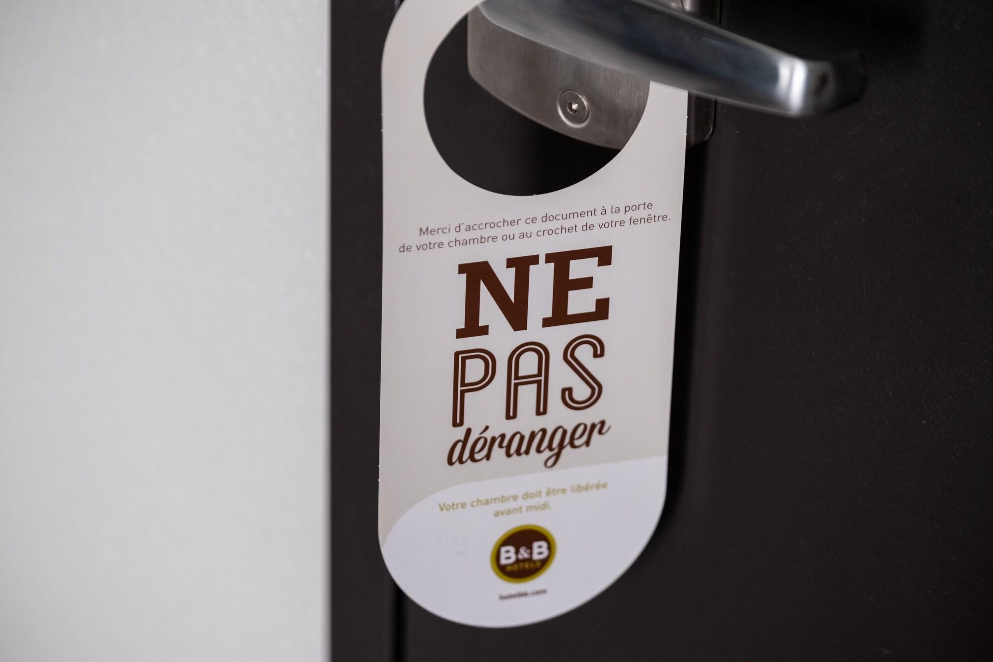 B&B Hotel Nantes Atlantis Le Zenith Сен-Эрблен Экстерьер фото